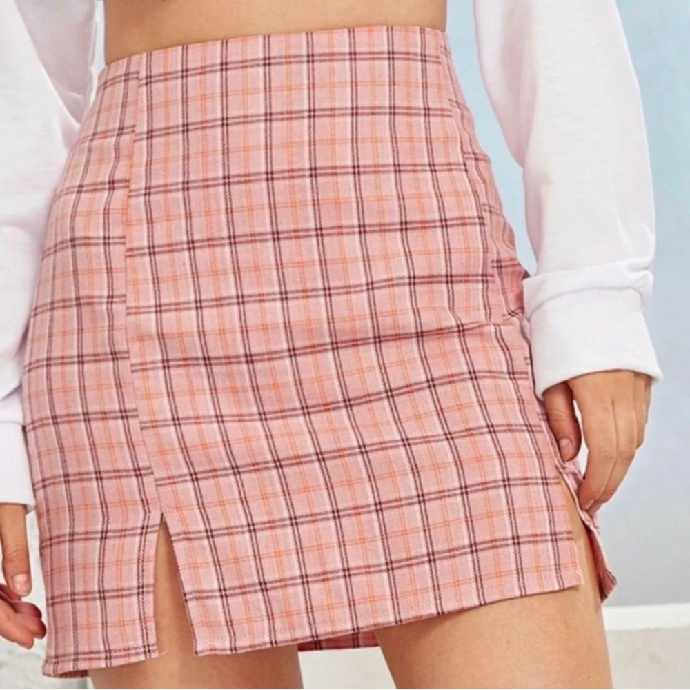 plaid skirt